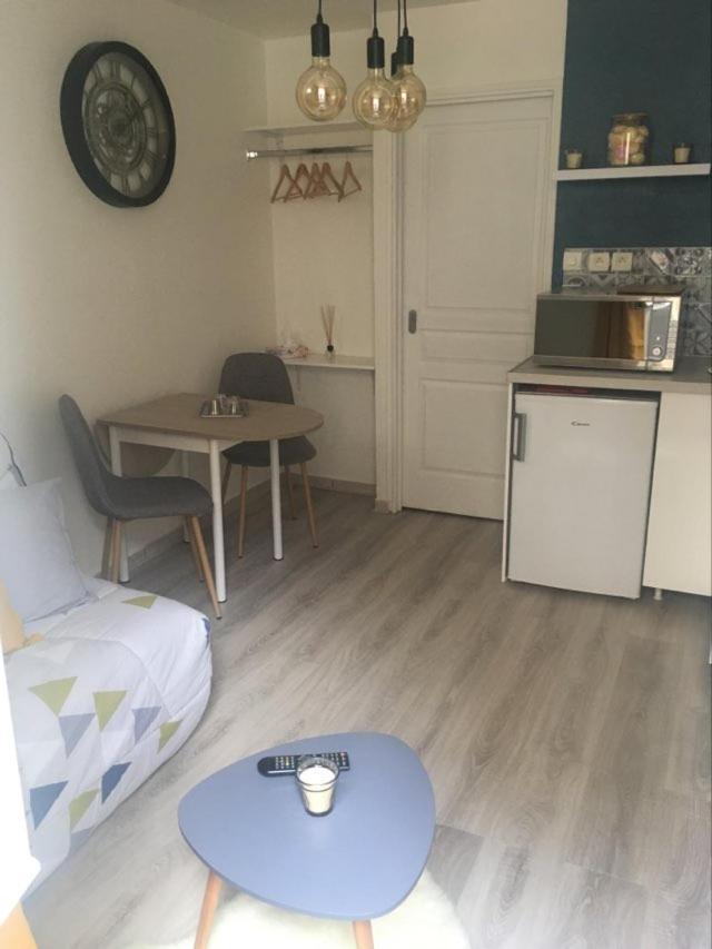 Studio Cosy A Orange Оранж Екстериор снимка